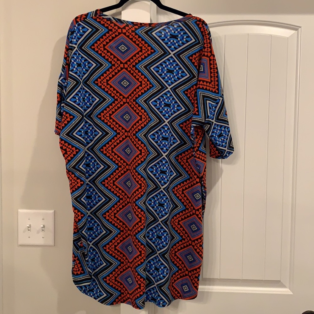 Lularoe tunic - Picture 5 of 8